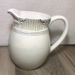 Gibson ELITE Glazed Pitcher Cream